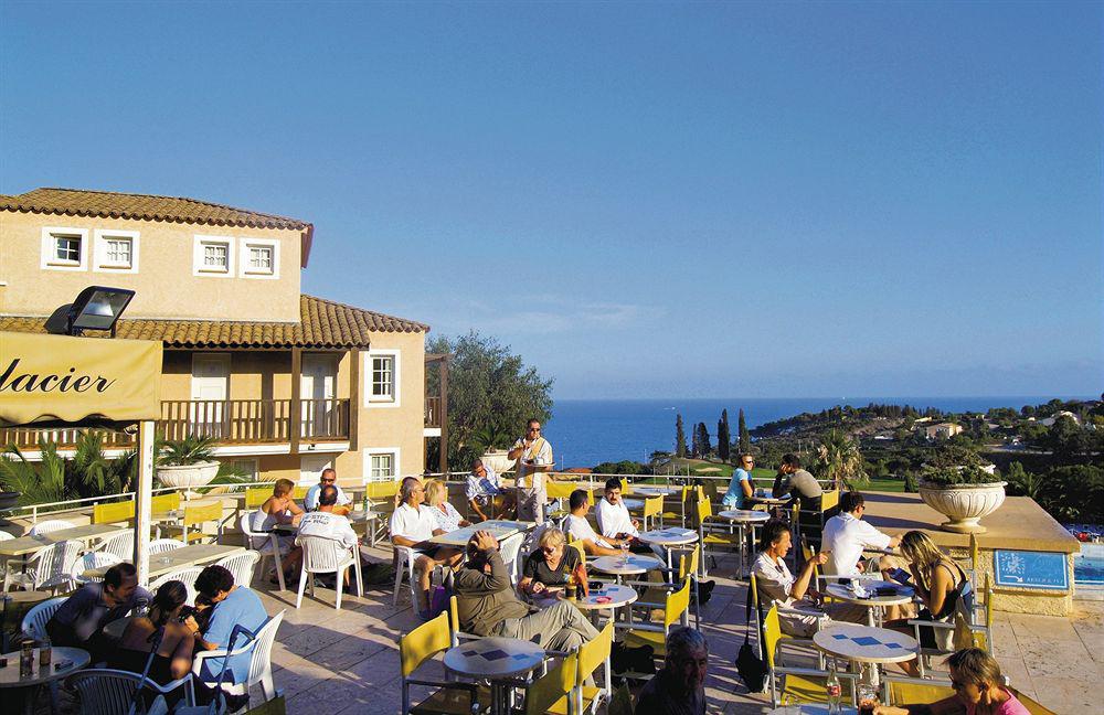 De L'esterel Pierre & Hotel 3*