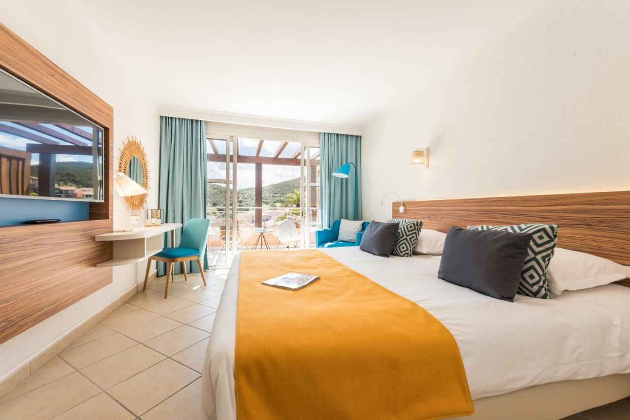 De L'esterel Pierre & Hotel 3*